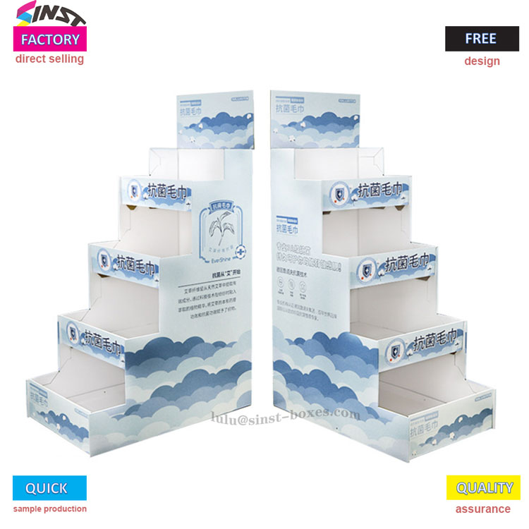 Stojan na ručníky z lepenky